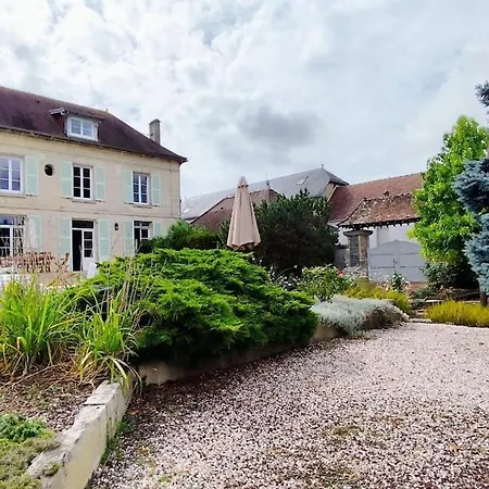 Villa Wisdom - Mansion, With Majestic Charm *