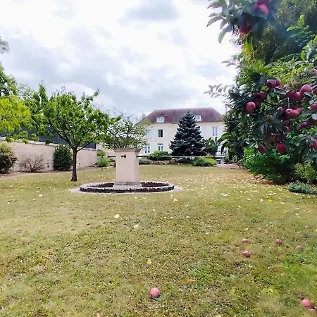 Villa Wisdom - Mansion, With Majestic Charm